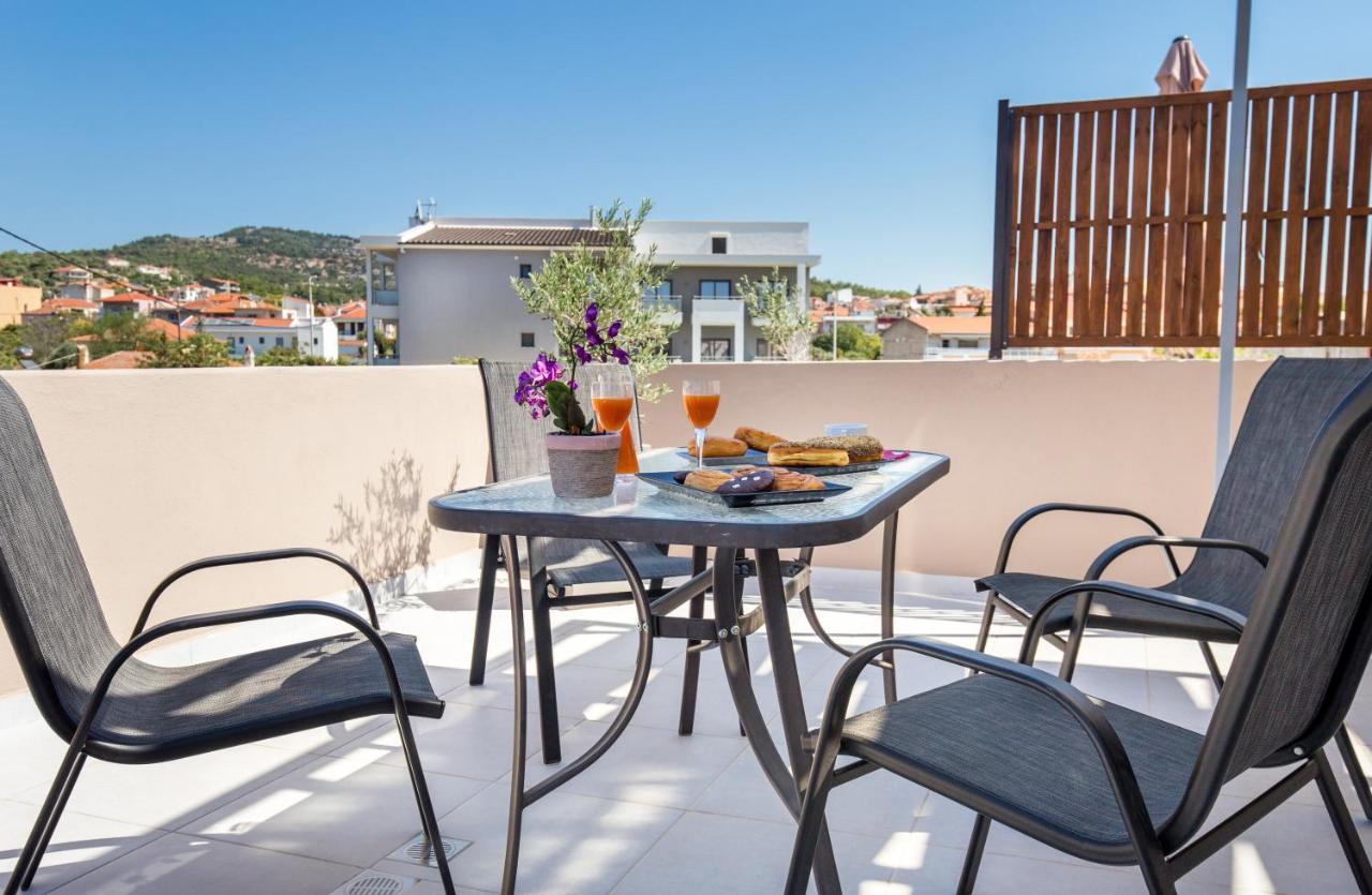 Iria'S Luxury Apartments Limenaria  Esterno foto
