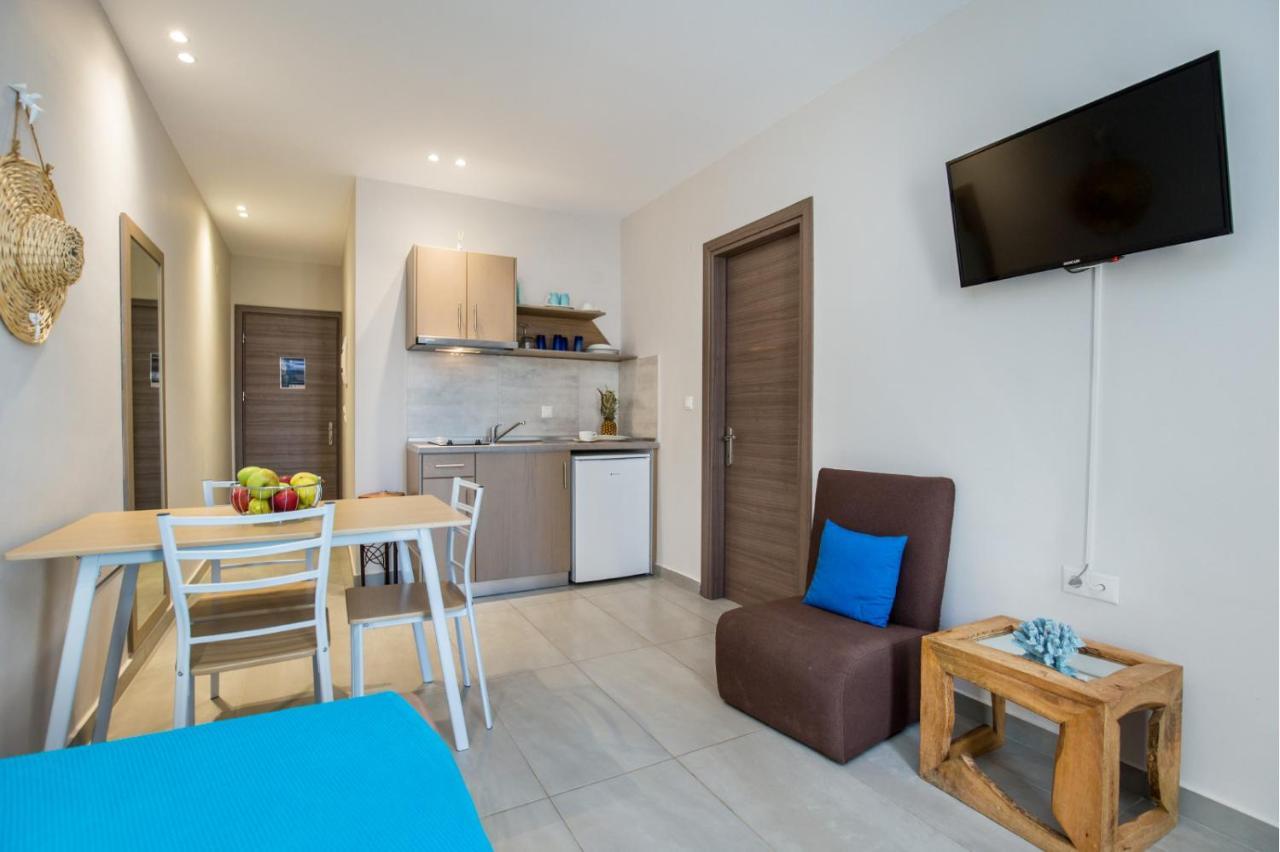 Iria'S Luxury Apartments Limenaria  Esterno foto